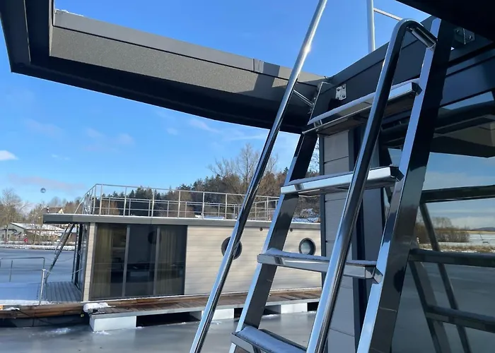 Waidlerland Hausboot 1