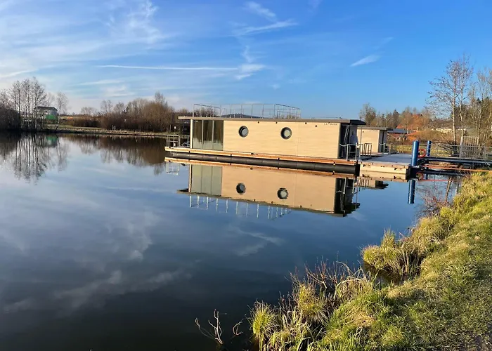 Waidlerland Hausboot 1 발트키르헨